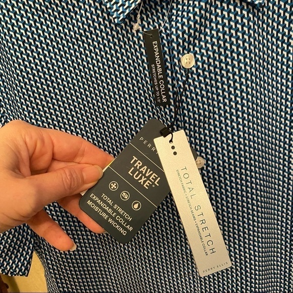 NWT~PERRY ELLIS Men Slim Fit Blue Patterned Button Short Sleeve Top-Medium - Picture 7 of 10